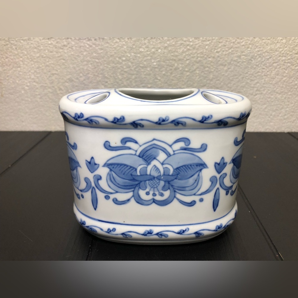 Toothbrush Holder Blue White China Cottagecore Farmhouse Bathroom Asian Chinese